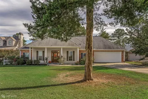 90 La Belle Ct, Many, LA 71449