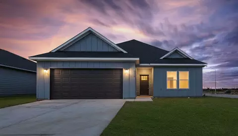208 Lead Creek Dr, Fort Worth, TX 76131