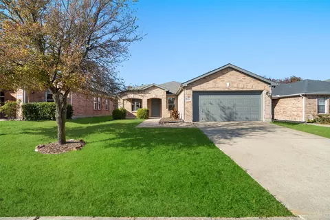 1624 Lionheart Dr, Frisco, TX 75036