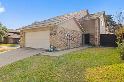 2406 Mira Dr, Garland, TX 75044
