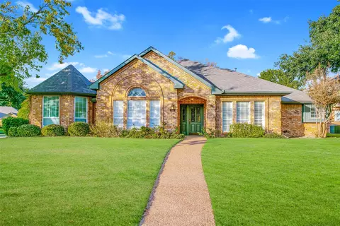 800 Crane Dr, Coppell, TX 75019