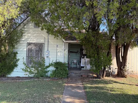 602 Bonnie View Rd, Dallas, TX 75203