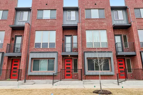 2524 Havenhurst St #105, Farmers Branch, TX 75234