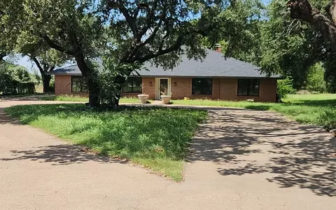 4300 Old Granbury Rd, Granbury, TX 76049