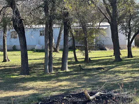 3003 Rockwood Dr, Granbury, TX 76048