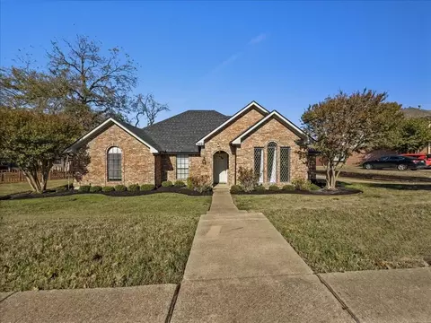 1821 Montauk Way, Desoto, TX 75115