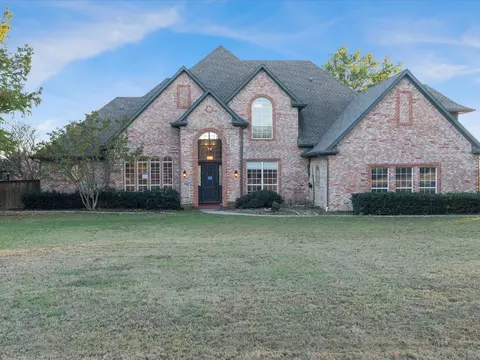 711 Emerald Sound Blvd, Oak Point, TX 75068