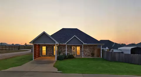 301 Rike Rd, Mabank, TX 75147