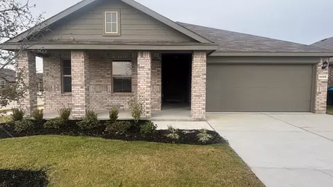 9460 Golden Tree Ave, Fort Worth, TX 76108