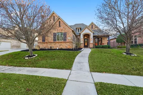 8652 Wishing Tree Ln, North Richland Hills, TX 76182