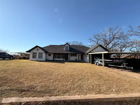 1206 Highway 81 N, Bowie, TX 76230
