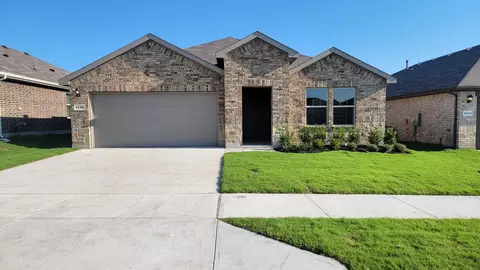 9429 Mint Hill Dr, Fort Worth, TX 76108
