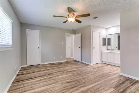 Bedroom - 935 Mapleleaf Ln, Coppell, TX 75019 photo 1 of 4