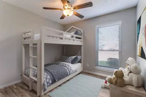 Bedroom - 935 Mapleleaf Ln, Coppell, TX 75019 photo 4 of 4