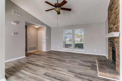 Living - 935 Mapleleaf Ln, Coppell, TX 75019 photo 4 of 7