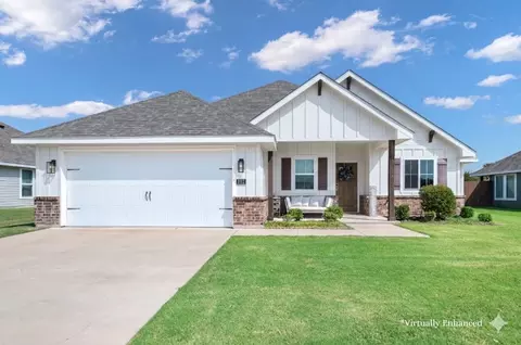 117 Mustang Dr, Lindsay, TX 76250