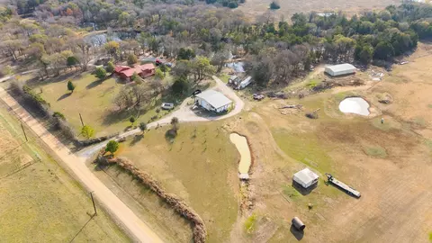 118 Dickey Rd, Sadler, TX 76264