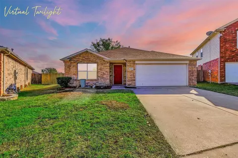 8445 Asheville Ln, Fort Worth, TX 76123