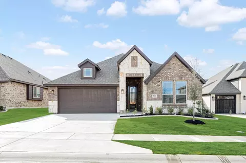 912 Imperial Eagle Rd, Alvarado, TX 76009