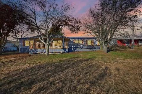 13820 Delta Dr, Venus, TX 76084