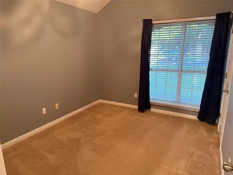 Bedroom - 921 Cloud Croft, Hewitt, TX 76643 photo 1 of 3
