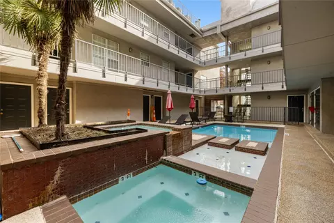 4303 Buena Vista St #303, Dallas, TX 75205