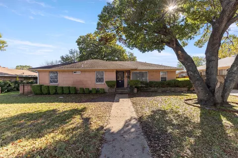 3706 Kimballdale Dr, Dallas, TX 75233