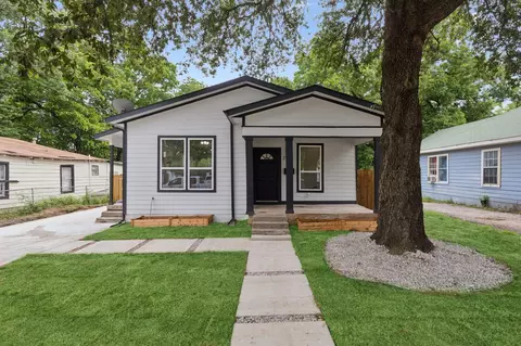 2904 Valentine St, Dallas, TX 75215