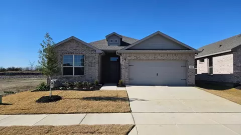 505 Babbling Brook Dr, Ponder, TX 76259
