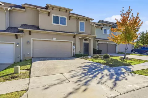4222 Nia Dr, Irving, TX 75038