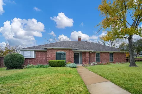 2505 Club Meadow Dr, Garland, TX 75041