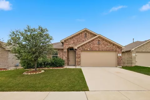 445 Pollyann Trl, Haslet, TX 76052