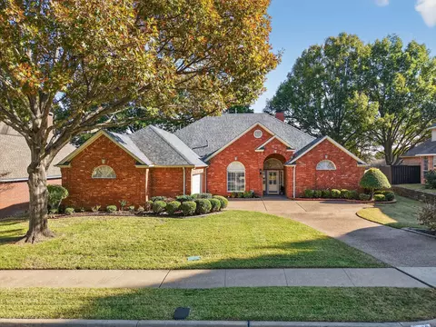 1320 Lakewood Dr, Mckinney, TX 75072
