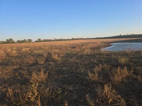 801 County Road 36010, Honey Grove, TX 75446