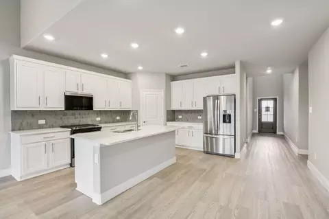 4011 Joe Pool Dr, Farmersville, TX 75442
