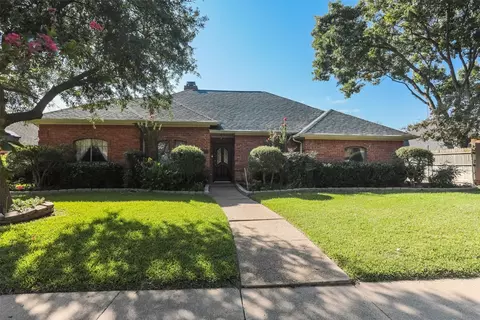 2214 Moss Trl, Garland, TX 75044