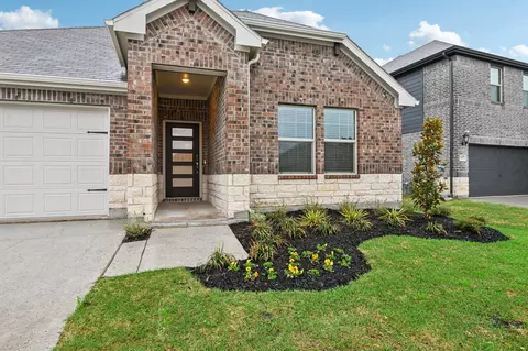 4005 Joe Pool Dr, Farmersville, TX 75442