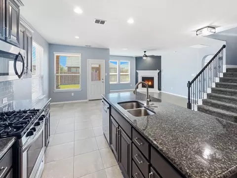 2348 Boot Jack Rd, Fort Worth, TX 76177