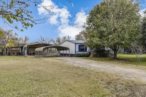 2520 Willow Oak Ln, Burleson, TX 76028