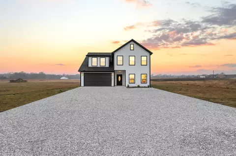 3632 County Road 15100, Blossom, TX 75416