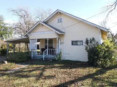 507 S Jackson St, Kaufman, TX 75142