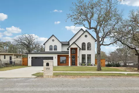 1713 Highland Dr W, Keller, TX 76262