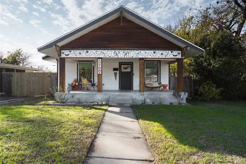 3758 Wayside Ave, Fort Worth, TX 76110