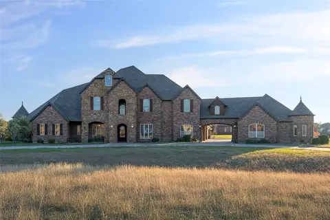 12817 Singleton Dr, Haslet, TX 76052