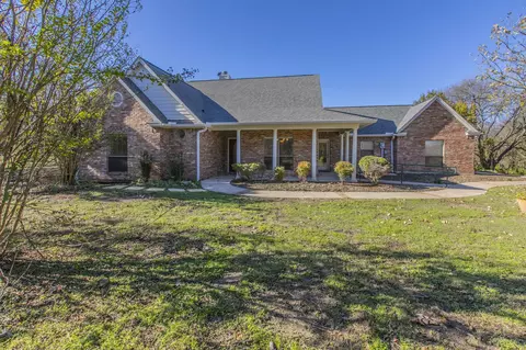 526 Preston Trl, Cedar Hill, TX 75104