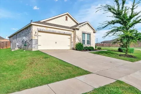 2600 Wheeler Ave, Aubrey, TX 76227