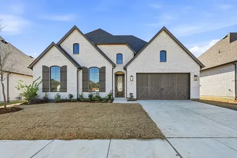 536 Lockhart St, Waxahachie, TX 75165