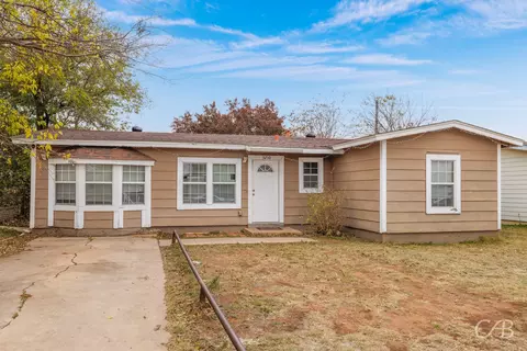 5250 Taos Dr, Abilene, TX 79605