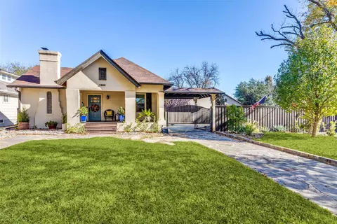 2209 Hillcrest St, Fort Worth, TX 76107