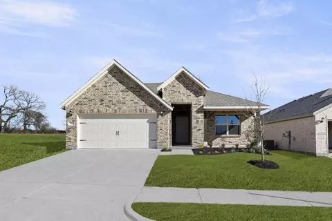 7816 Kingfisher Rd, Aubrey, TX 76227